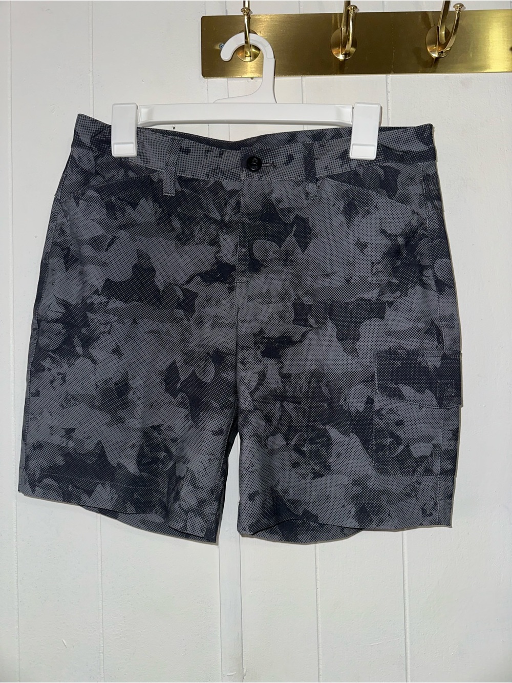 Eddie Bauer Woman’s Dark Gray Camouflage Cargo Shorts